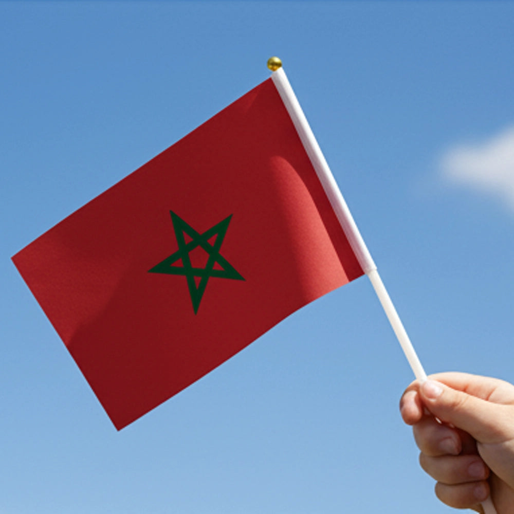 Petit Drapeau du Maroc en Tissu – 20 × 30 cm