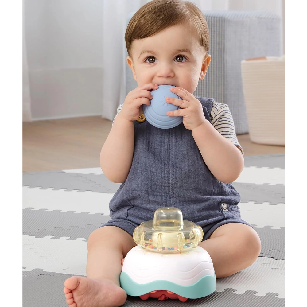 Skip Hop Juguete de Estimulación 4 en 1 en Forma de Cangrejo 5M+