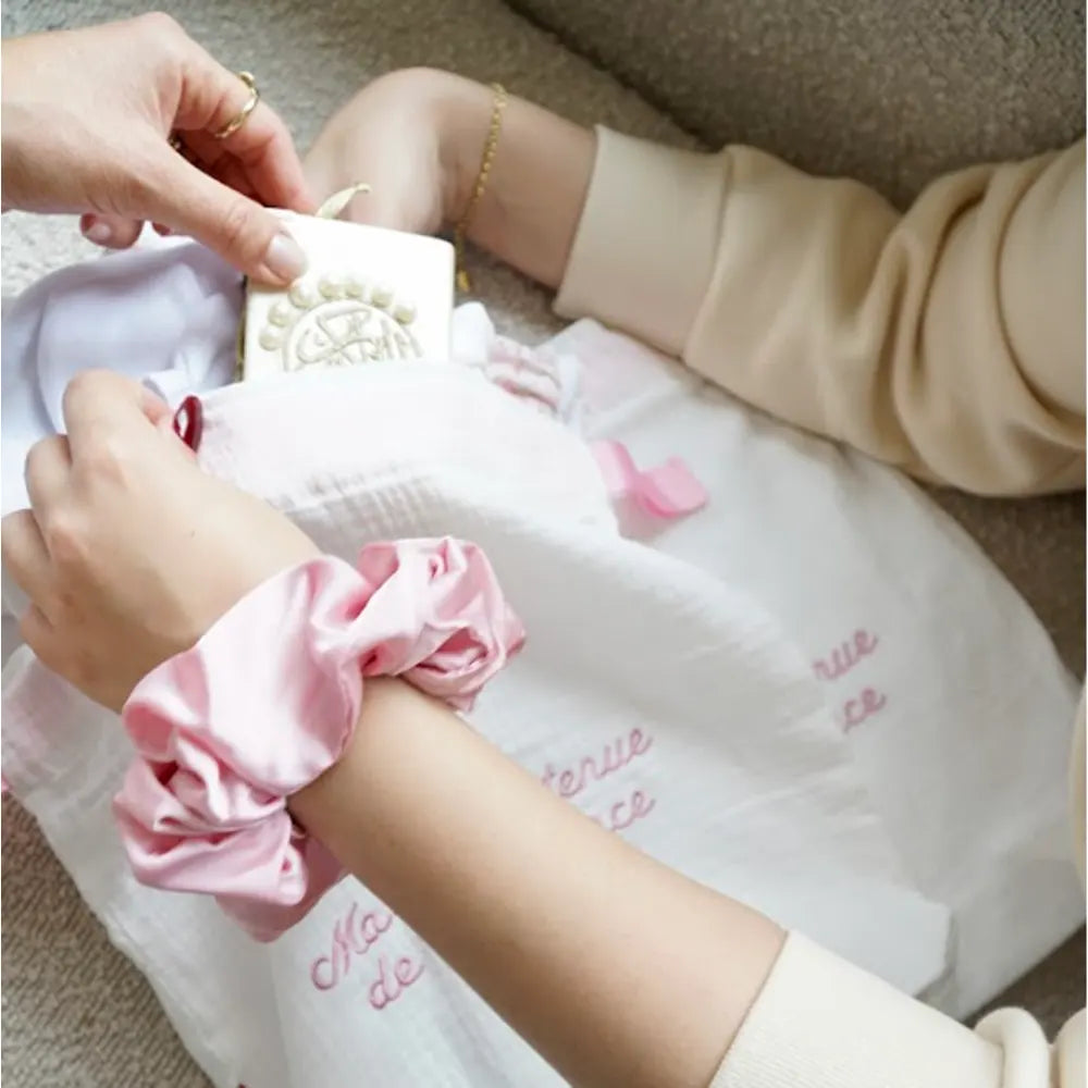 Bambidou Pouch / Tkimcha My First Birth Outfit - Pink