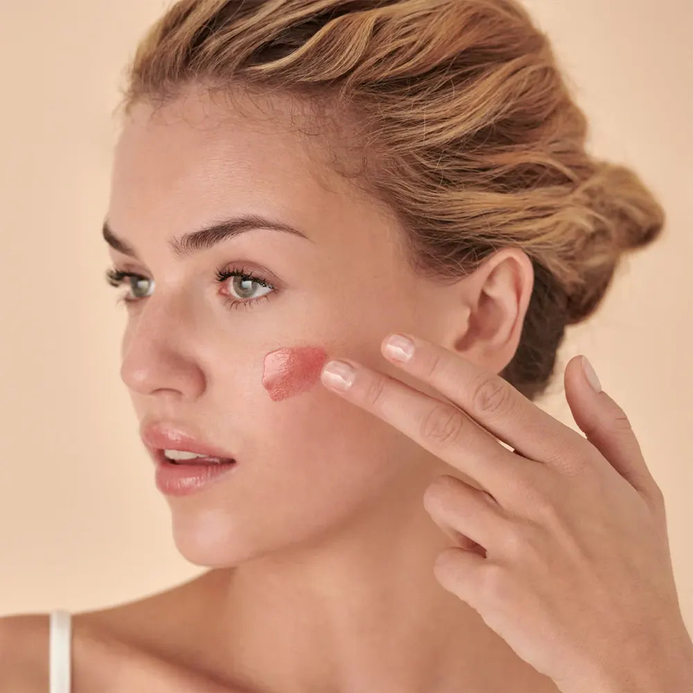 Embryolisse Soin Blush de Peau Abricot Lumière – texture