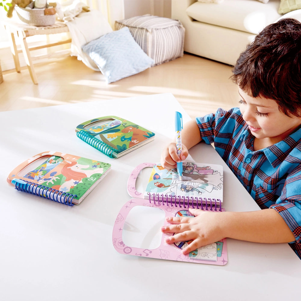 Hape Livre Dessine à l'Eau 3-6A - Licorne