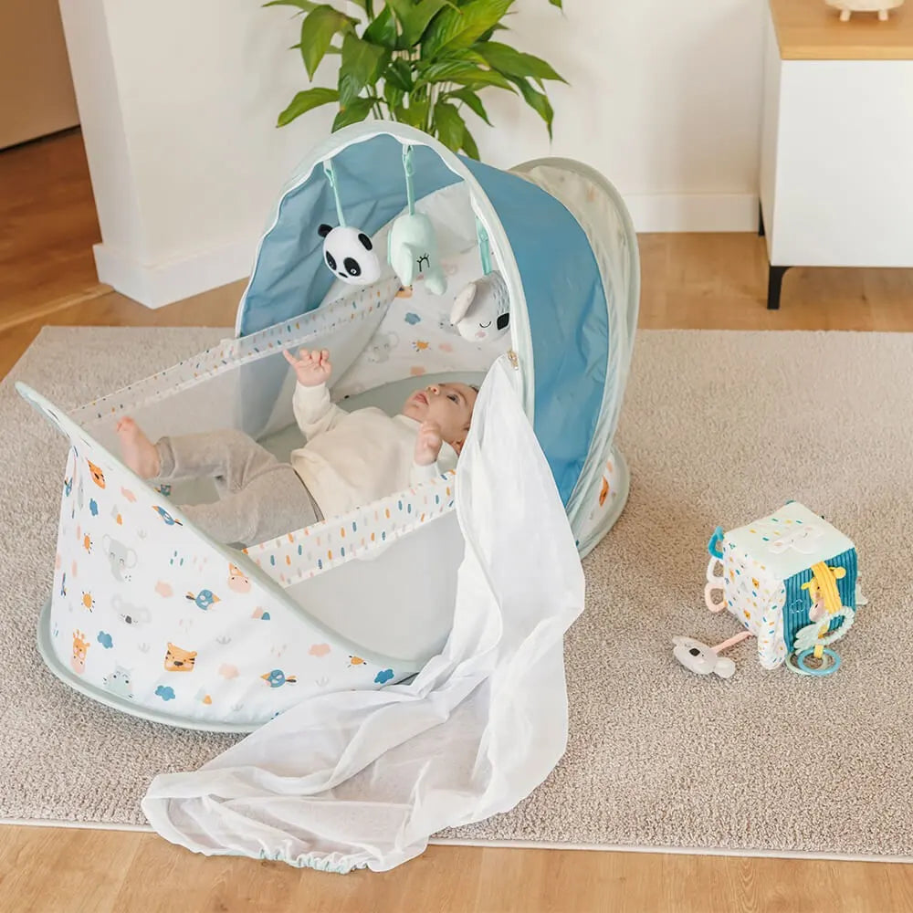 Eurekakids Lit de Voyage Pliable avec Moustiquaire