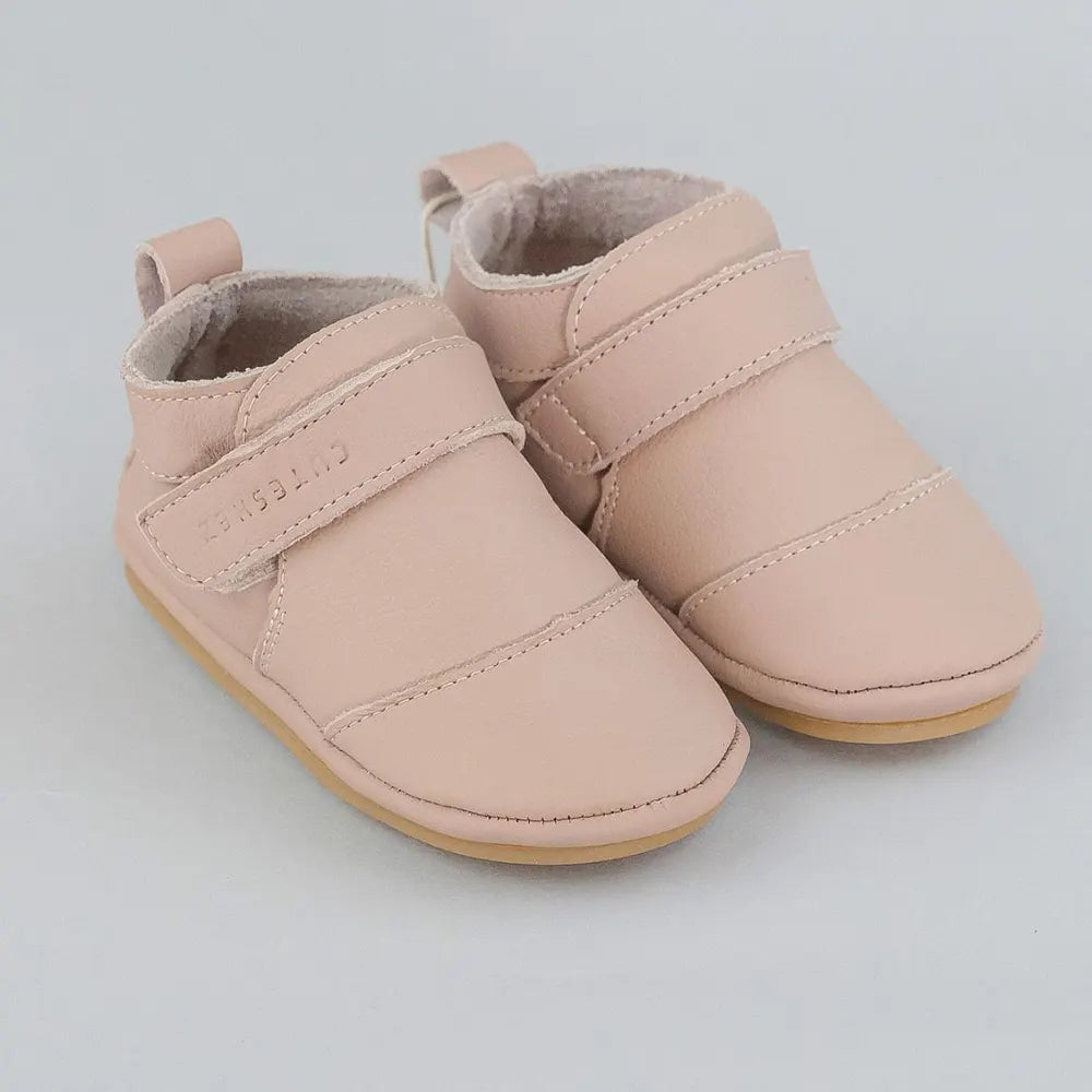 Cuteshez Chaussons Bébé Cuir Modèle GO – Rose